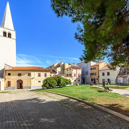 Near Old Town