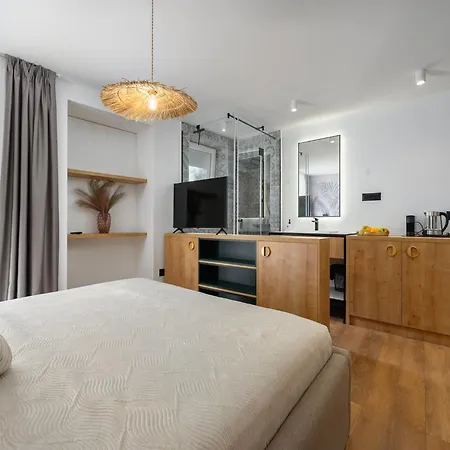 In Near Old Town Appartement